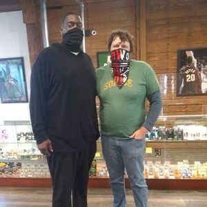 Meet your Posher, Henry